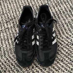 Adidas Sambas